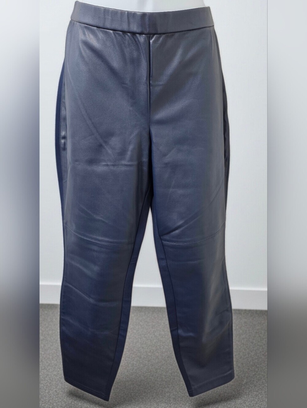 737. H by Halston Navy Faux Leather & Ponte Knit Leggings Size 8P Petite